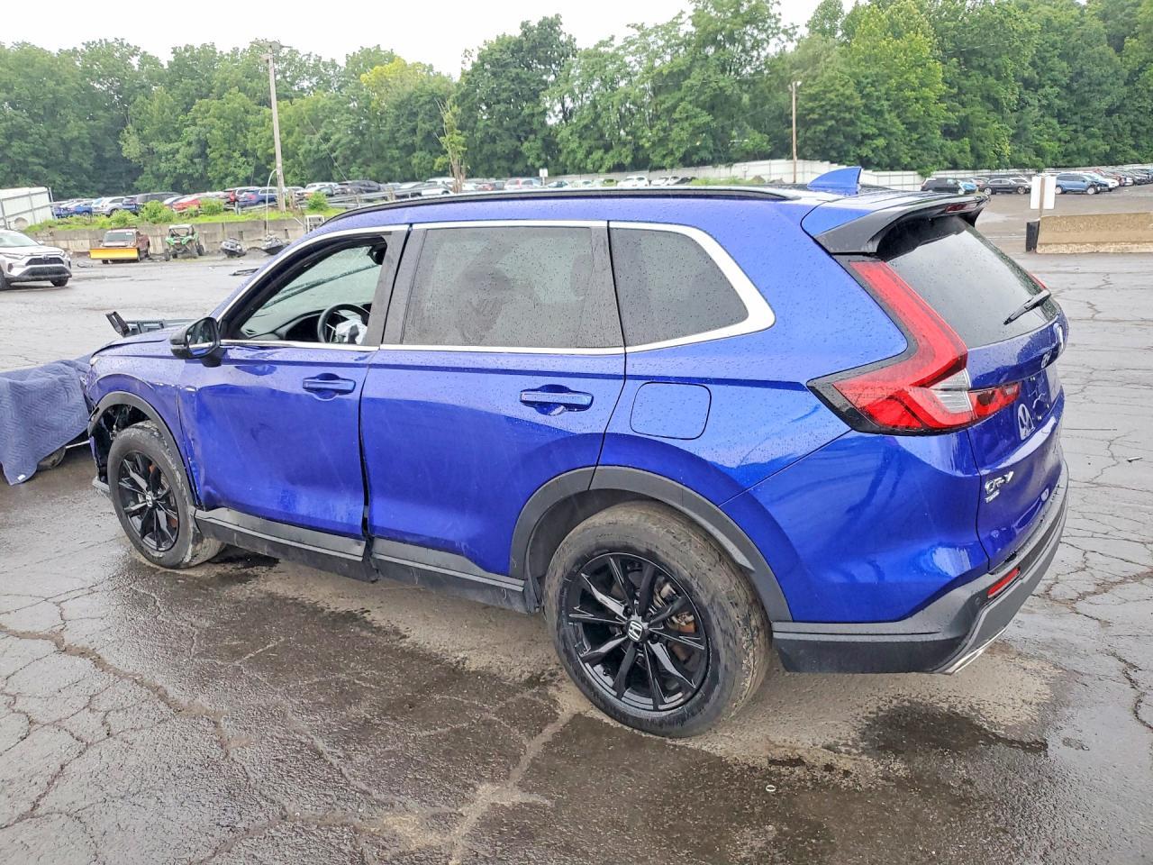 2025 Honda Cr-V Sport-L - Image 2