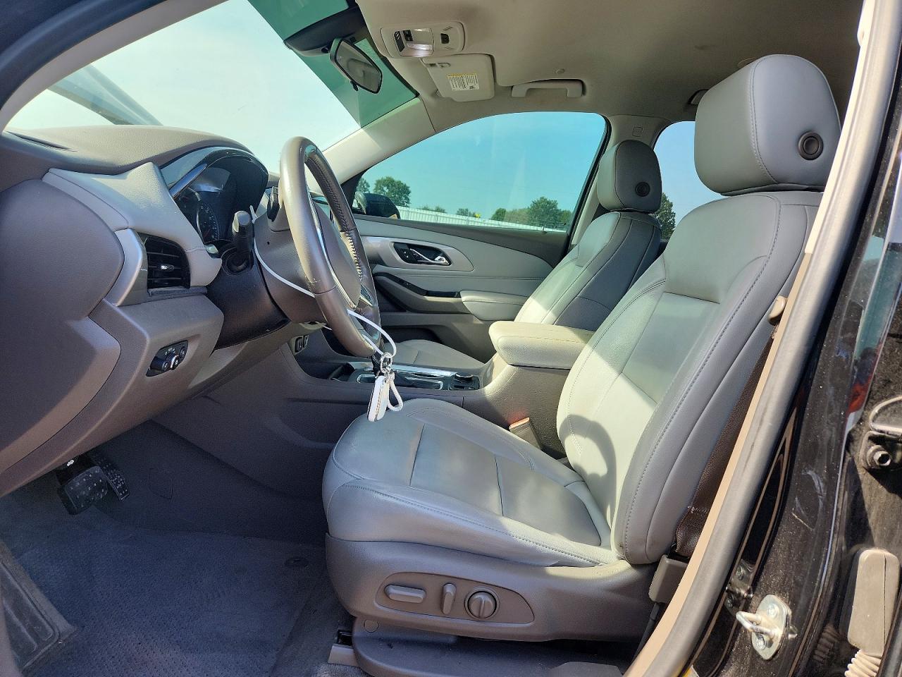 2020 Chevrolet Traverse Lt - Фото 7