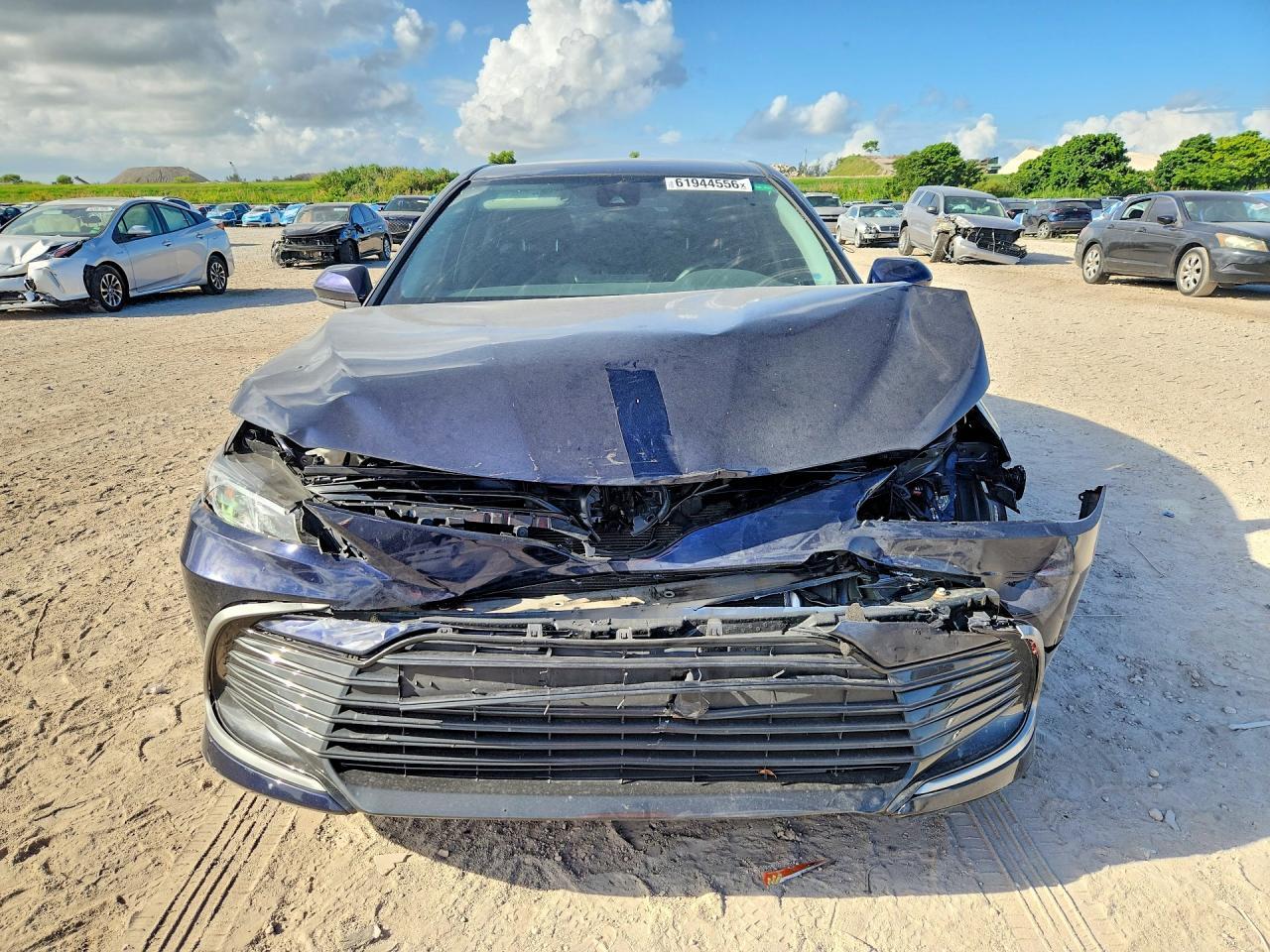 2022 Toyota Camry Le - Image 5