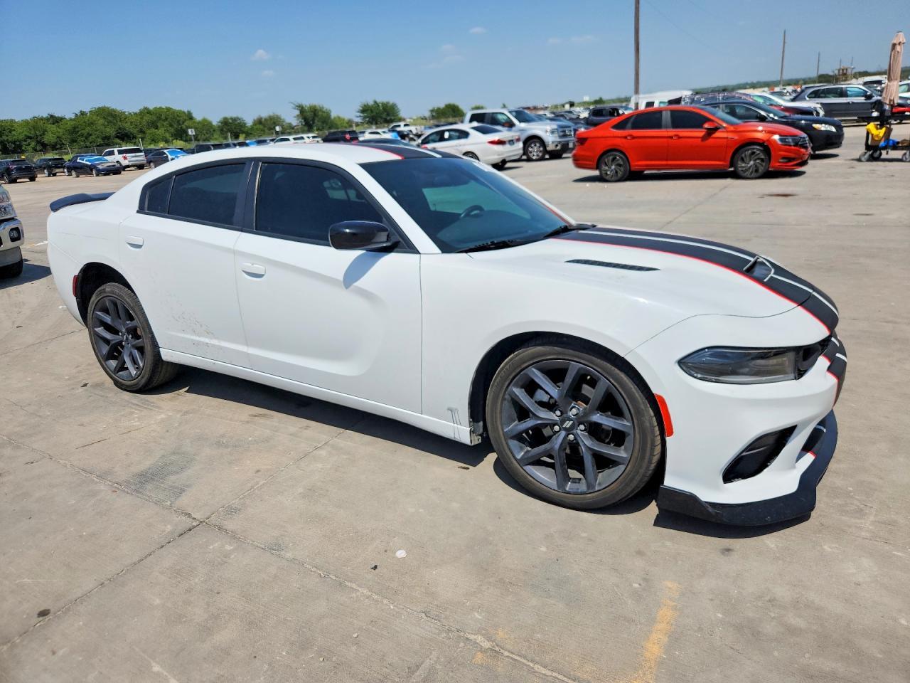 2019 Dodge Charger Sxt - Image 4