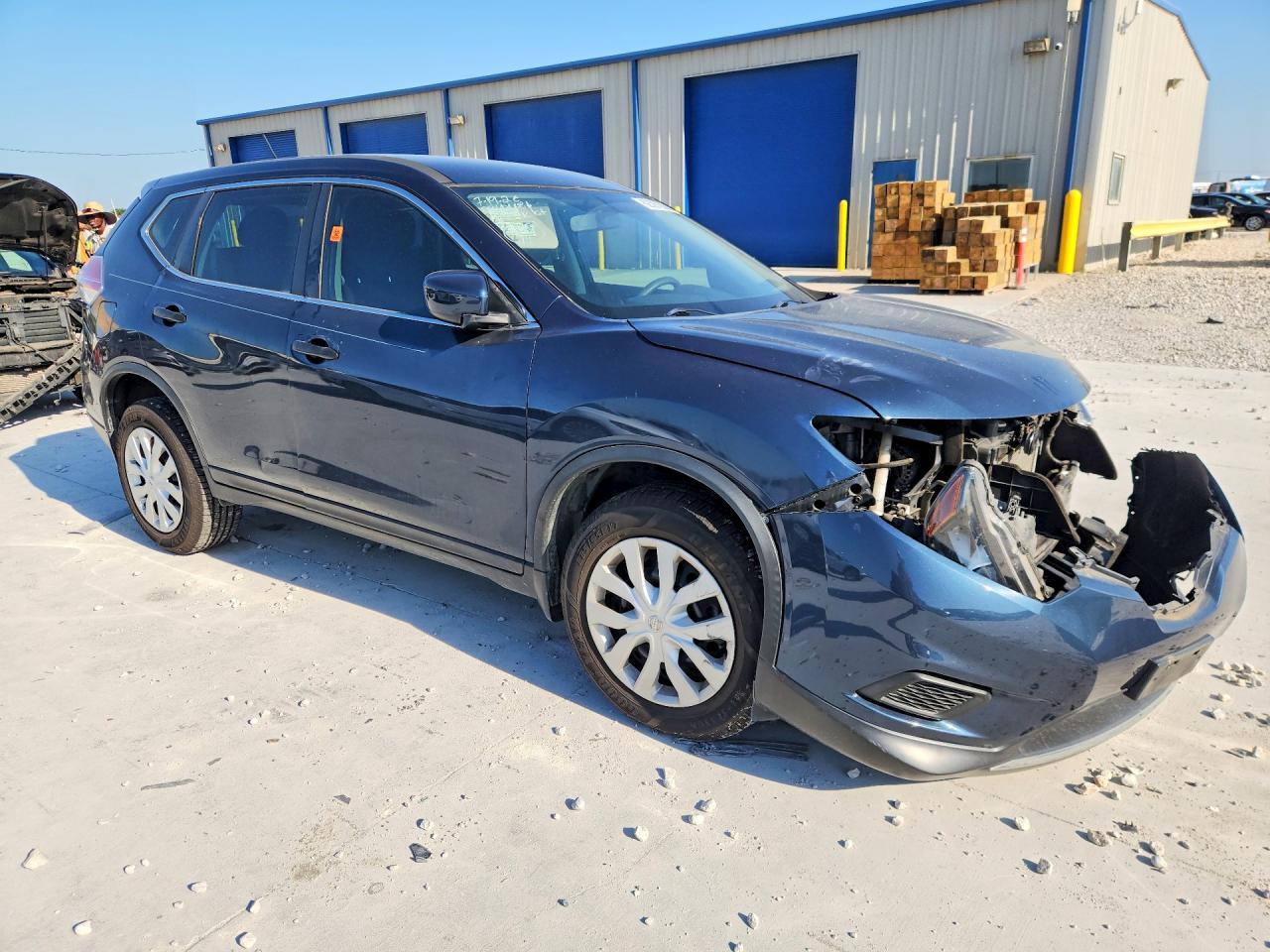 2016 Nissan Rogue S - Фото 4