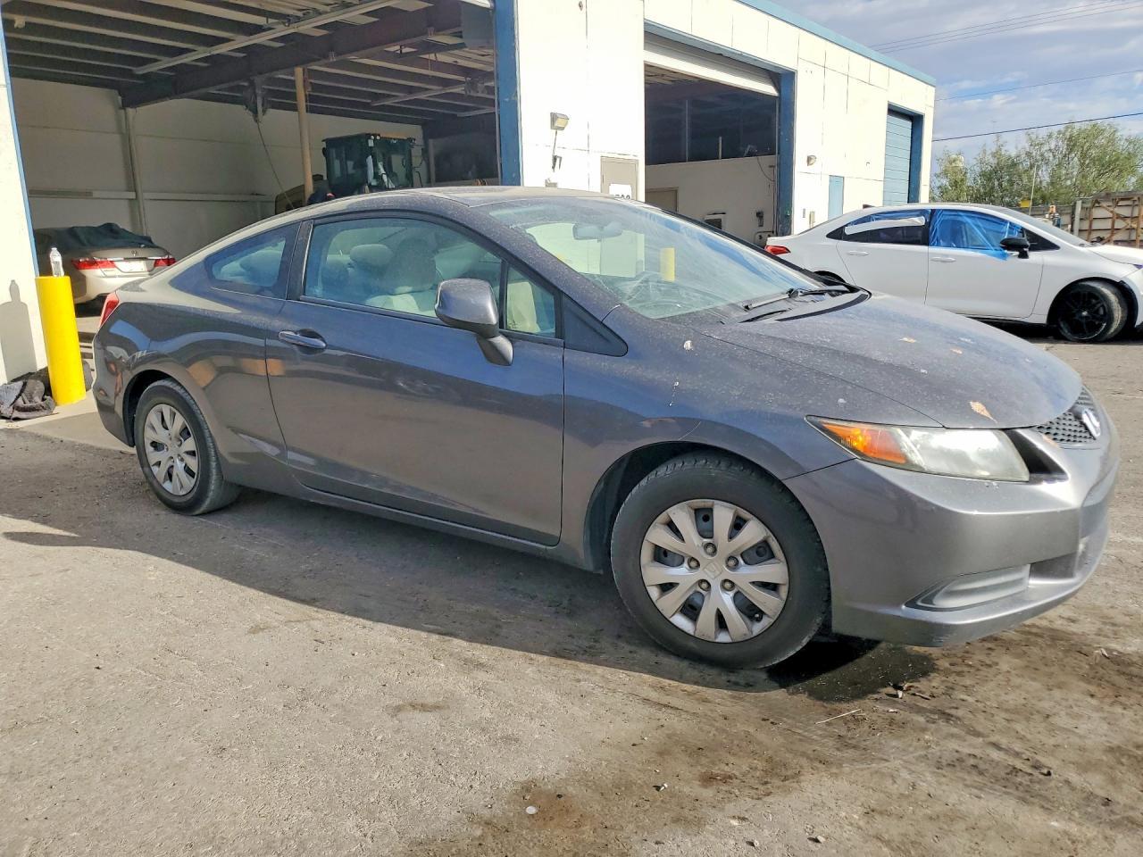 2012 Honda Civic Lx - Image 4