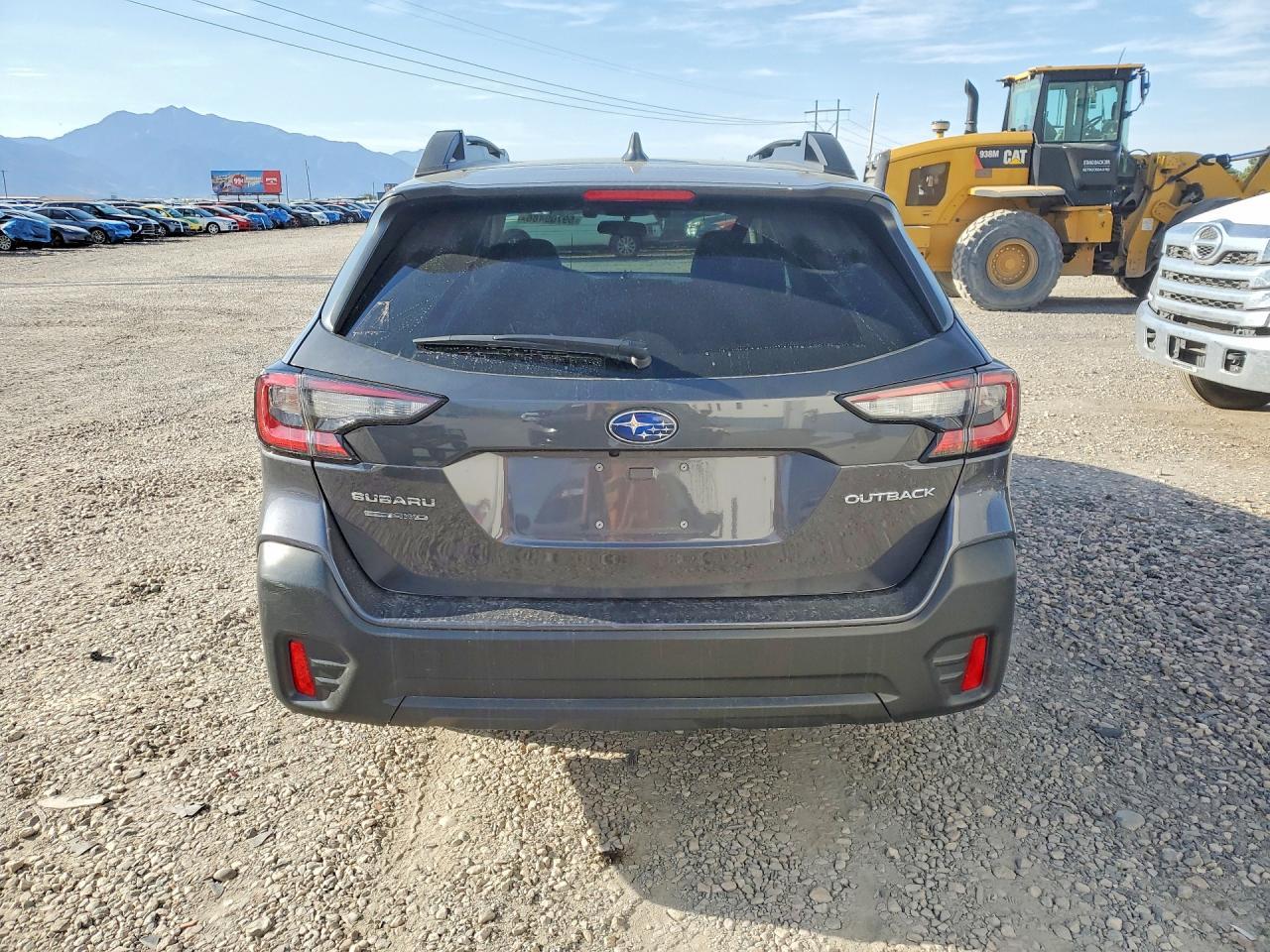 2022 Subaru Outback Premium - Image 6