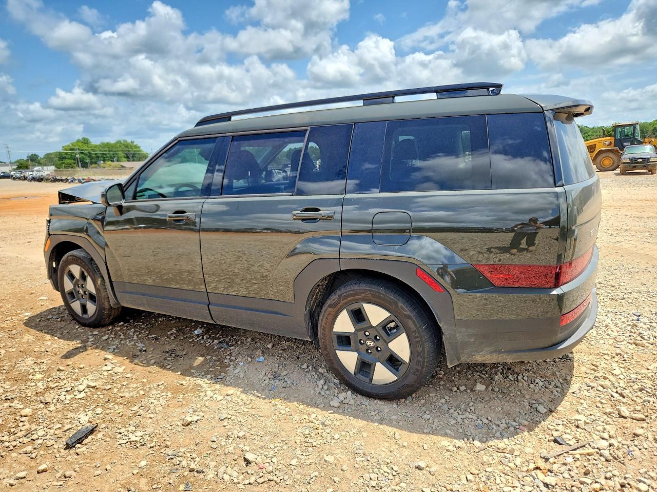 2025 Hyundai Santa Fe Sel - Image 2