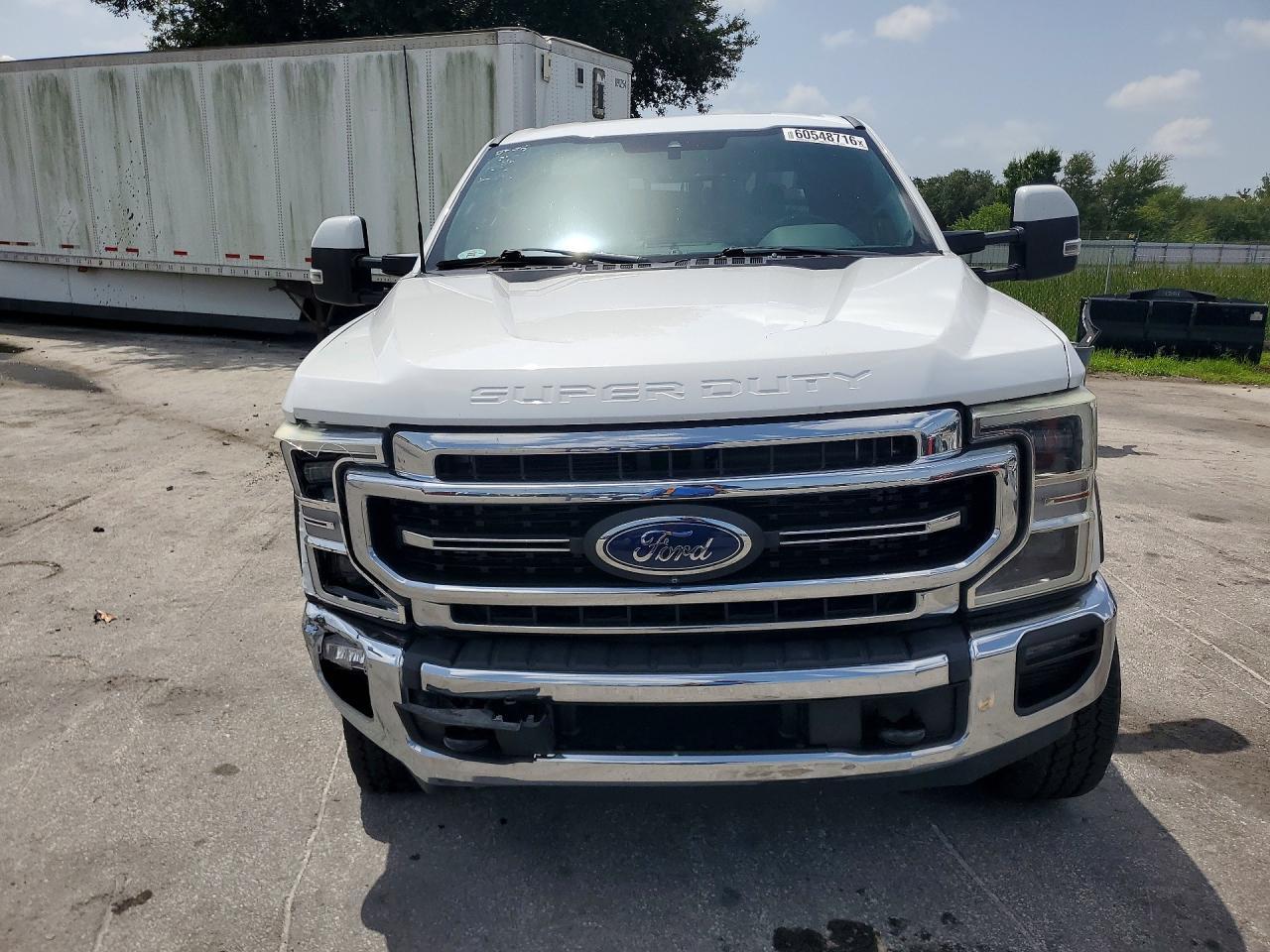 2022 Ford F250 Super Duty - Image 5