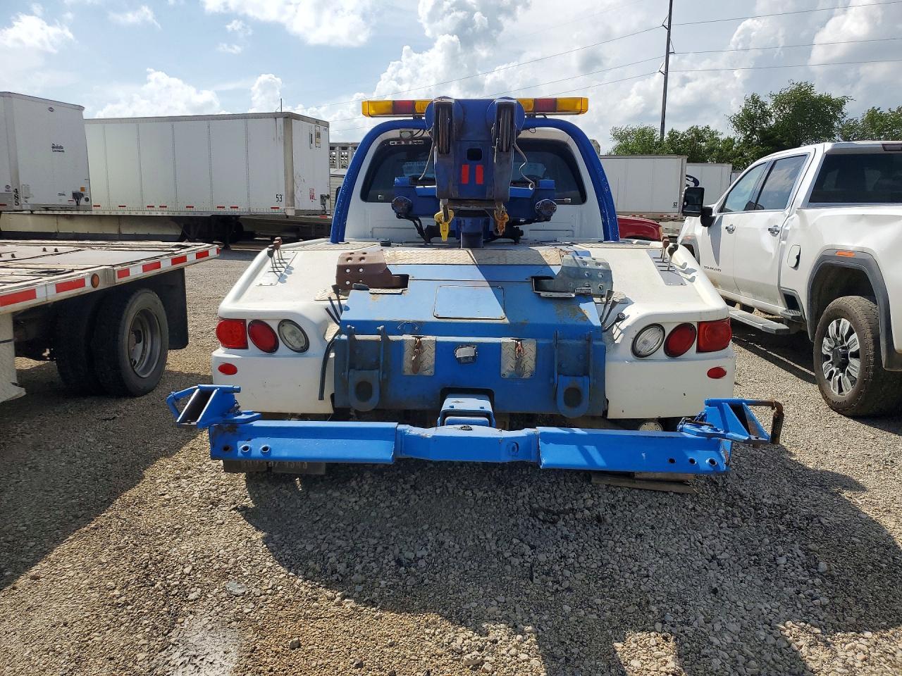 2008 Ford F550 Super Duty - Фото 6