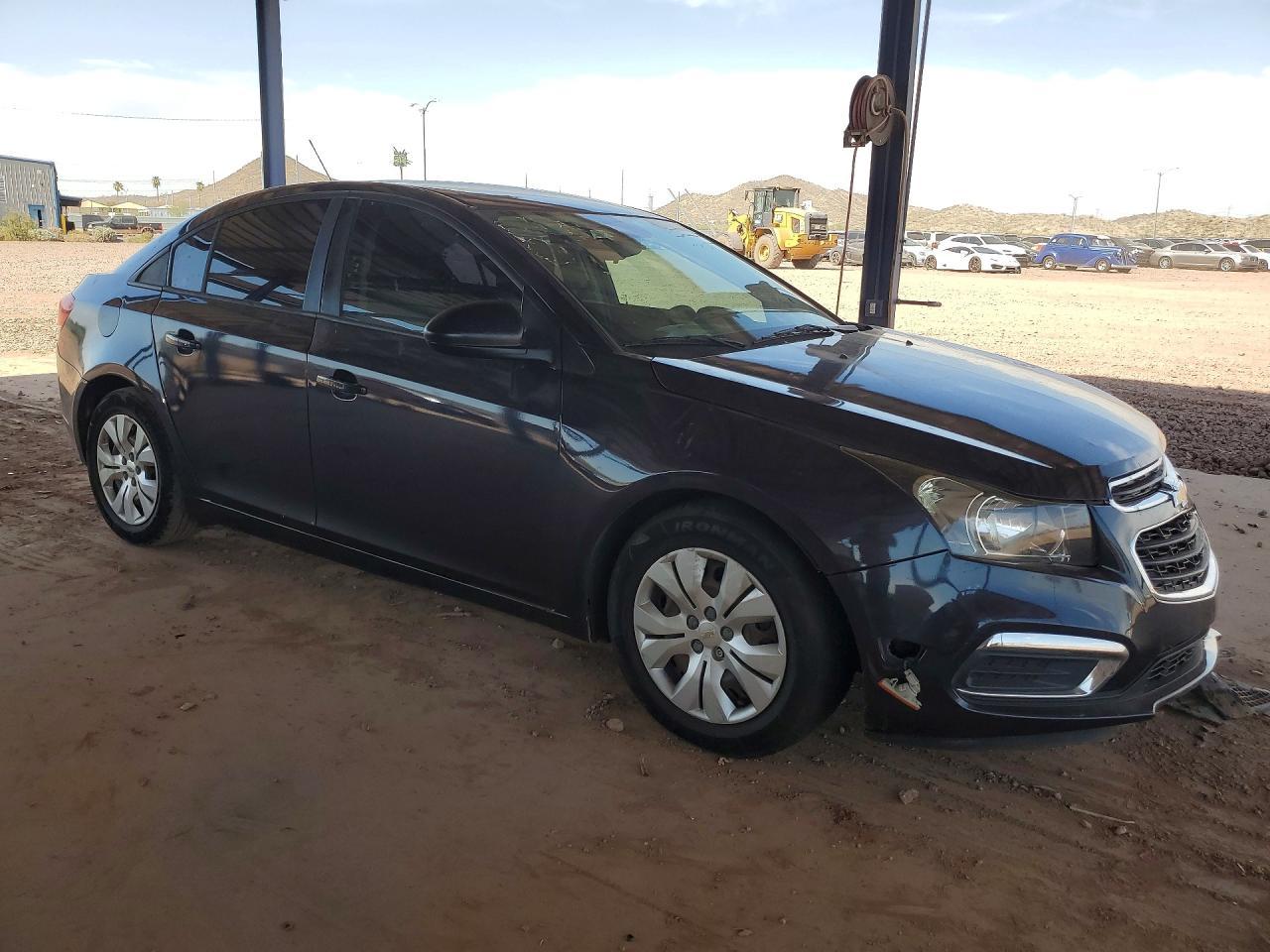 2016 Chevrolet Cruze Limited Ls - Image 4