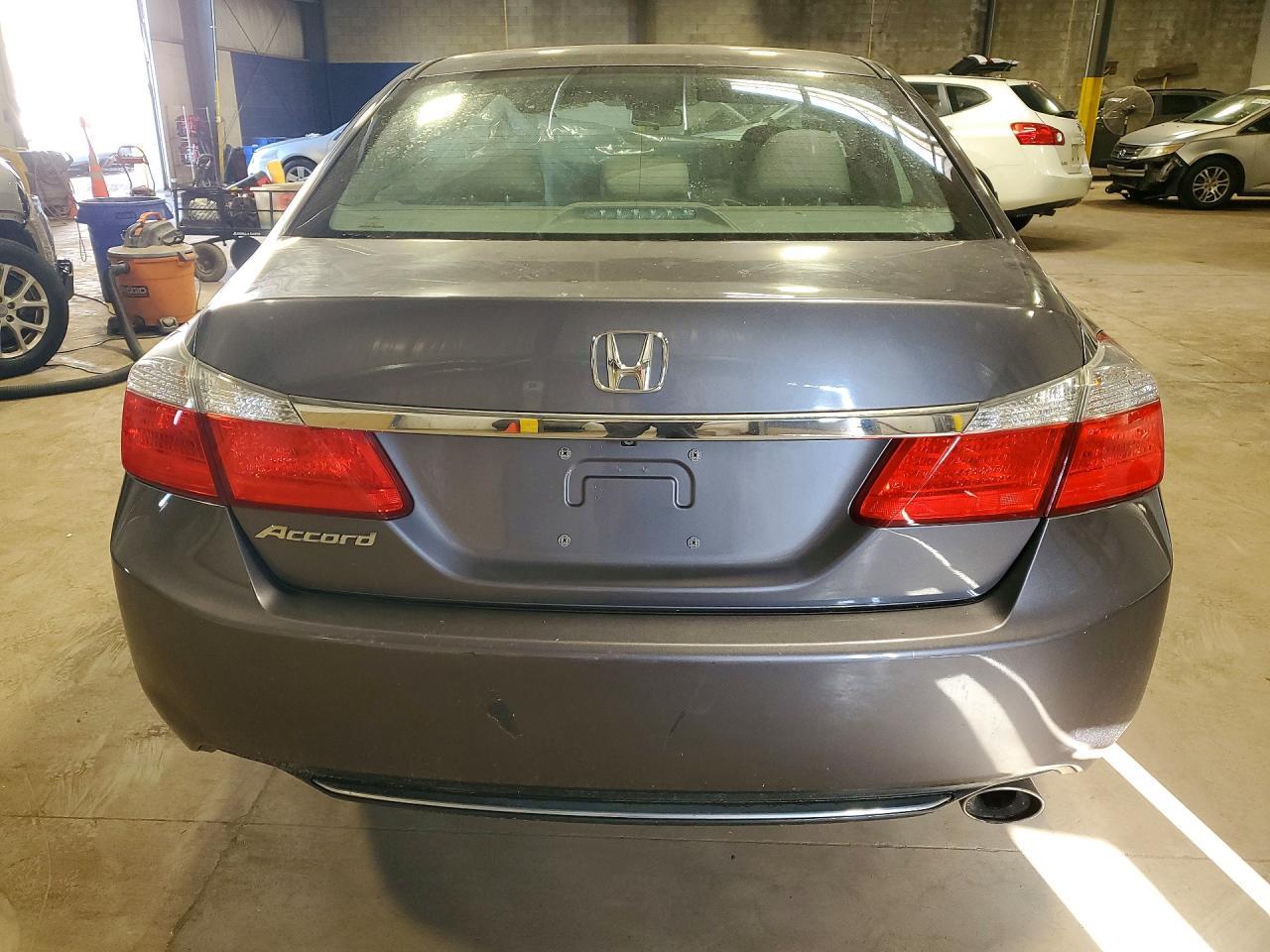 2015 Honda Accord Lx - Фото 6