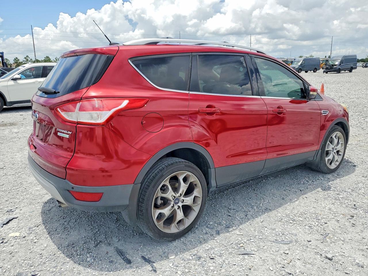 2013 Ford Escape Titanium - Фото 3