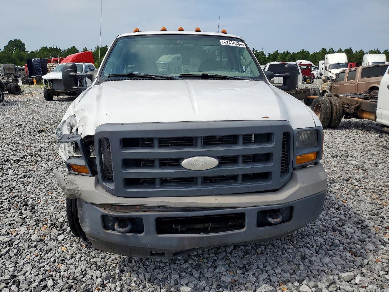 2005 Ford F350 Super Duty - Фото 5