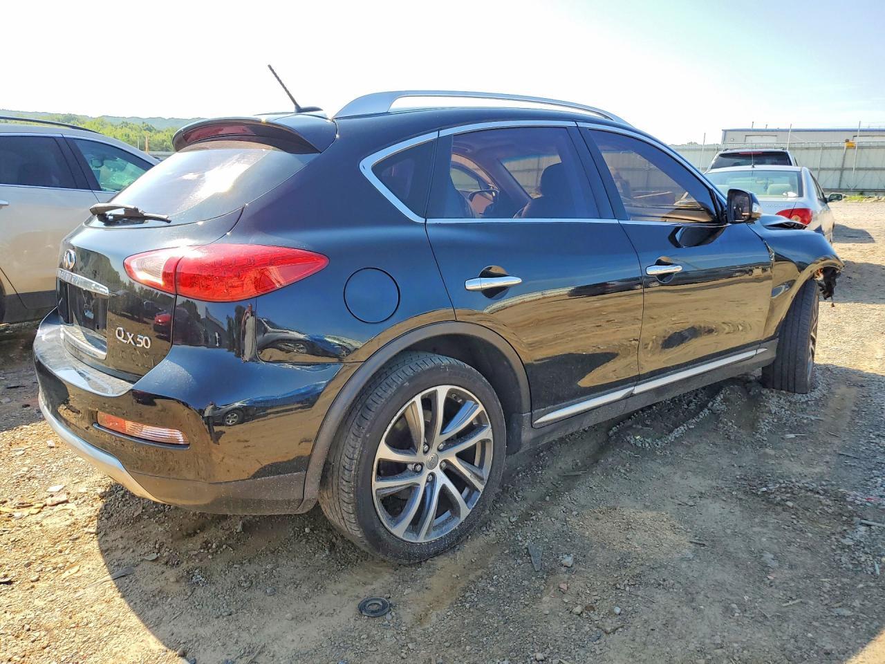 2017 Infiniti Qx50 Base - Image 3