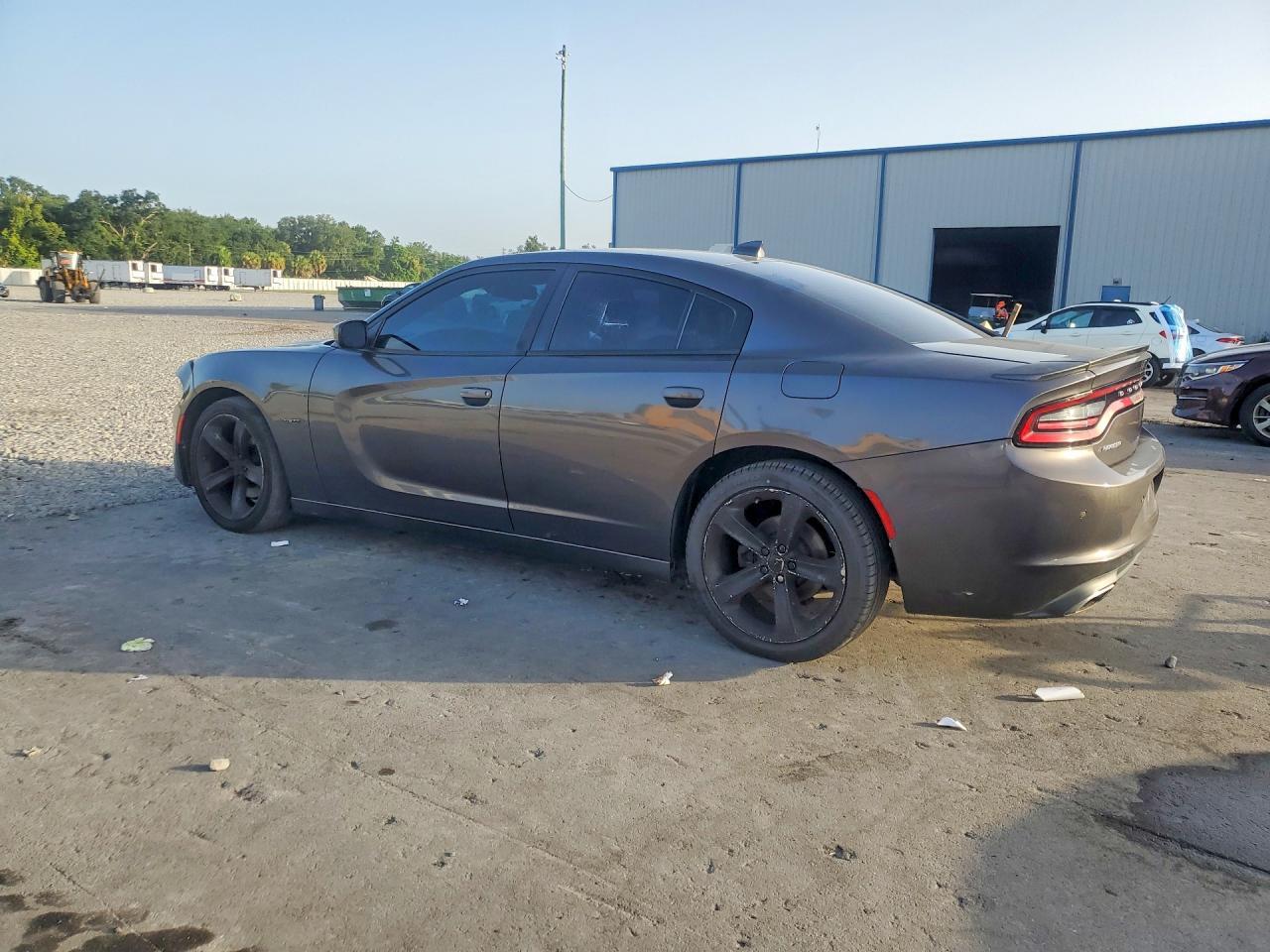 2018 Dodge Charger R/T - Фото 2