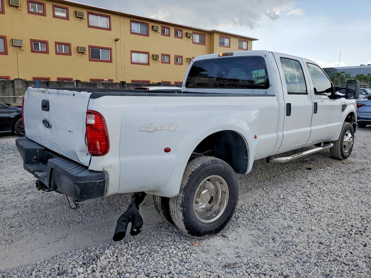 2008 Ford F350 Super Duty - Фото 3