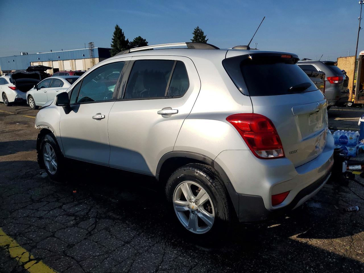 2021 Chevrolet Trax 1Lt - Фото 2
