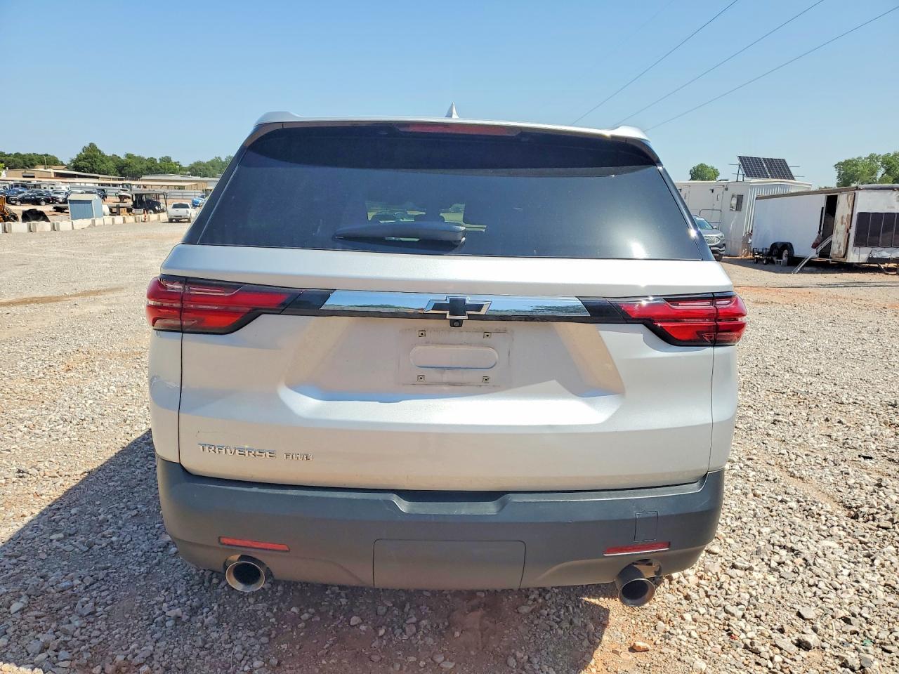 2022 Chevrolet Traverse Ls - Фото 6