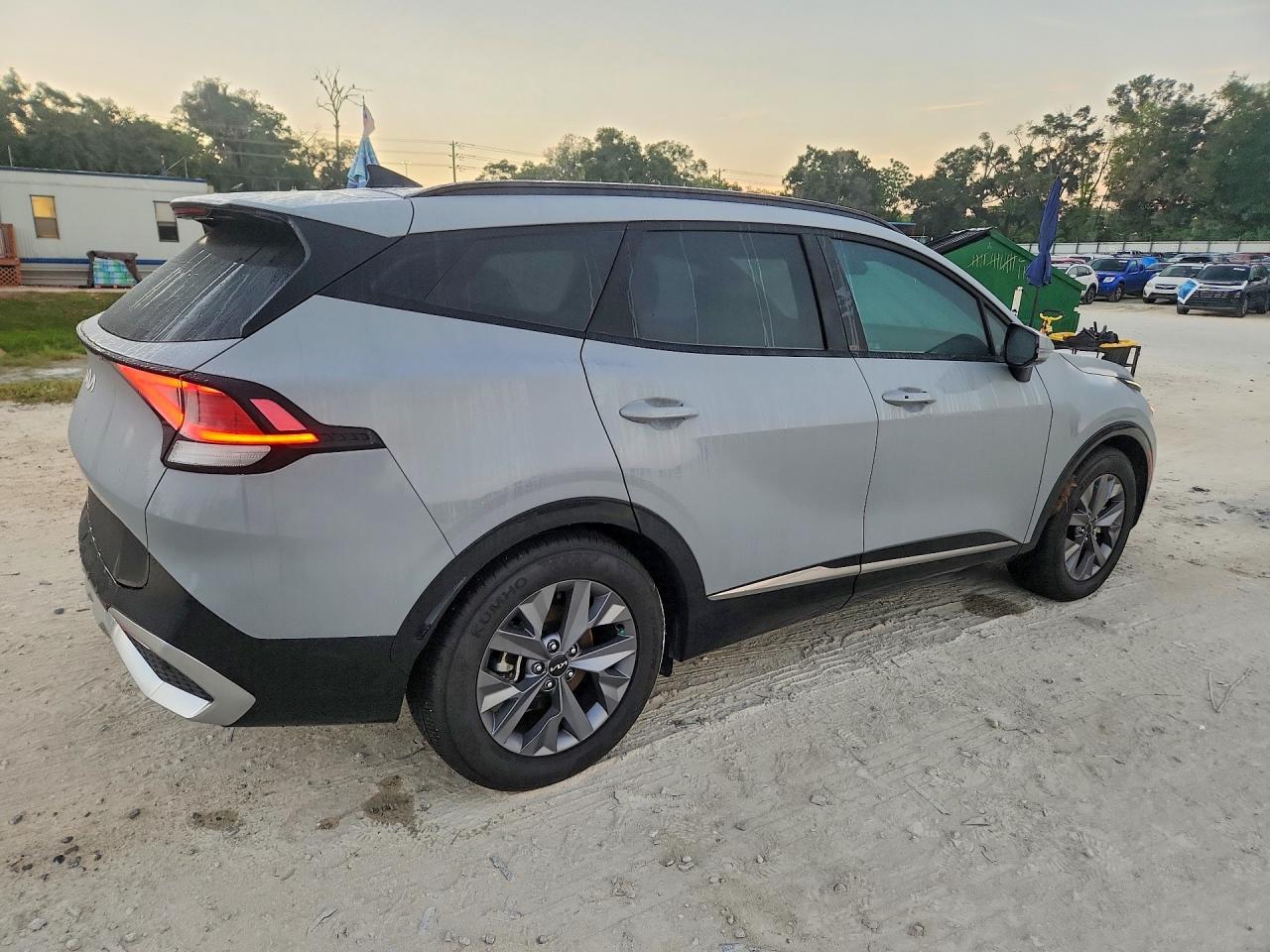 2025 Kia Sportage Sx - Фото 3