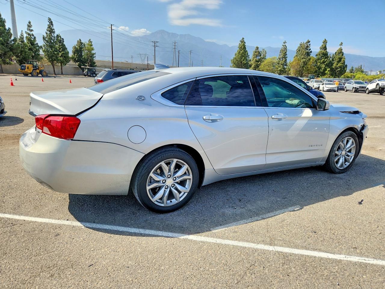 2018 Chevrolet Impala Lt - Фото 3