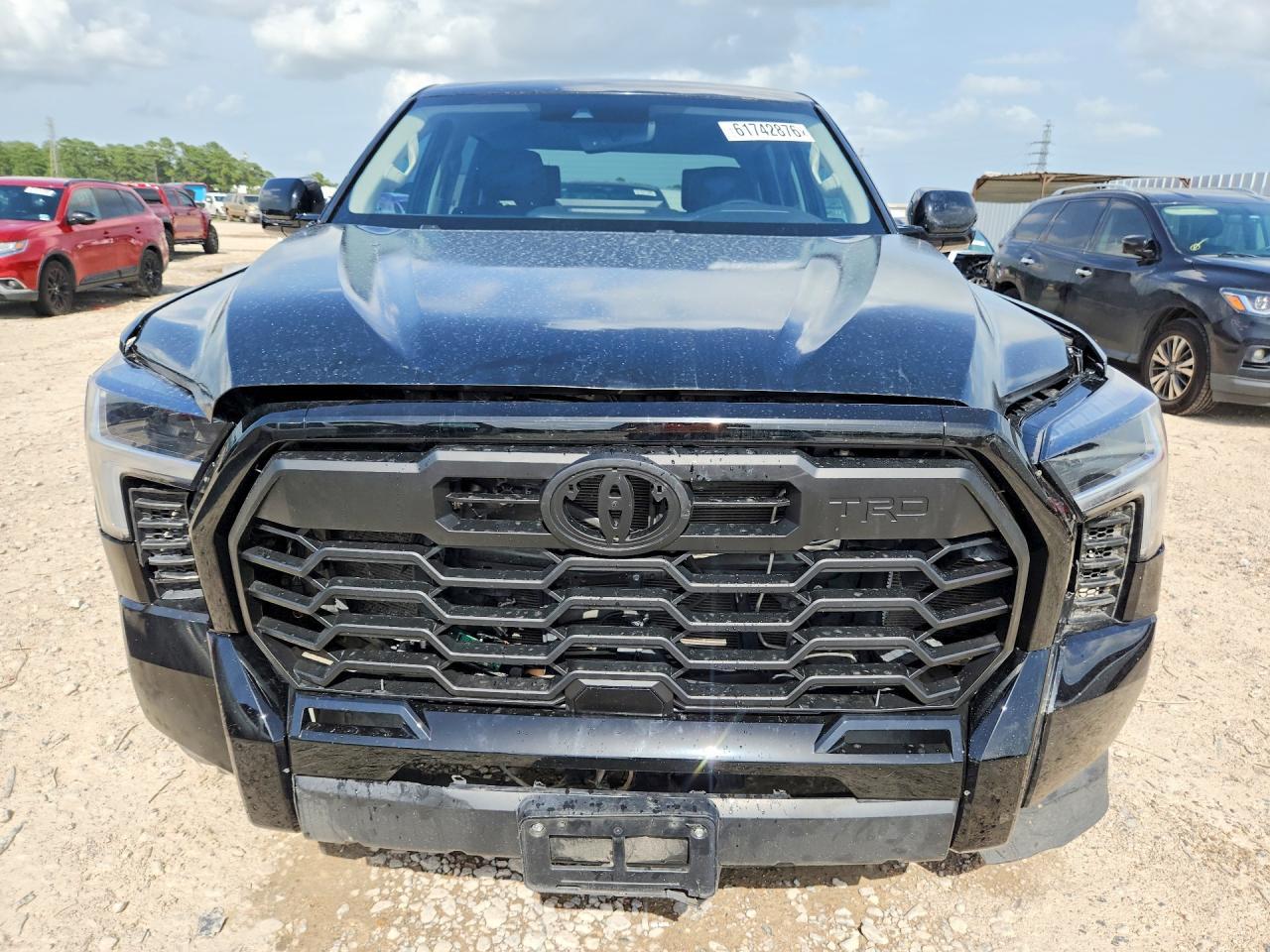 2022 Toyota Tundra Crewmax Limited - Фото 5