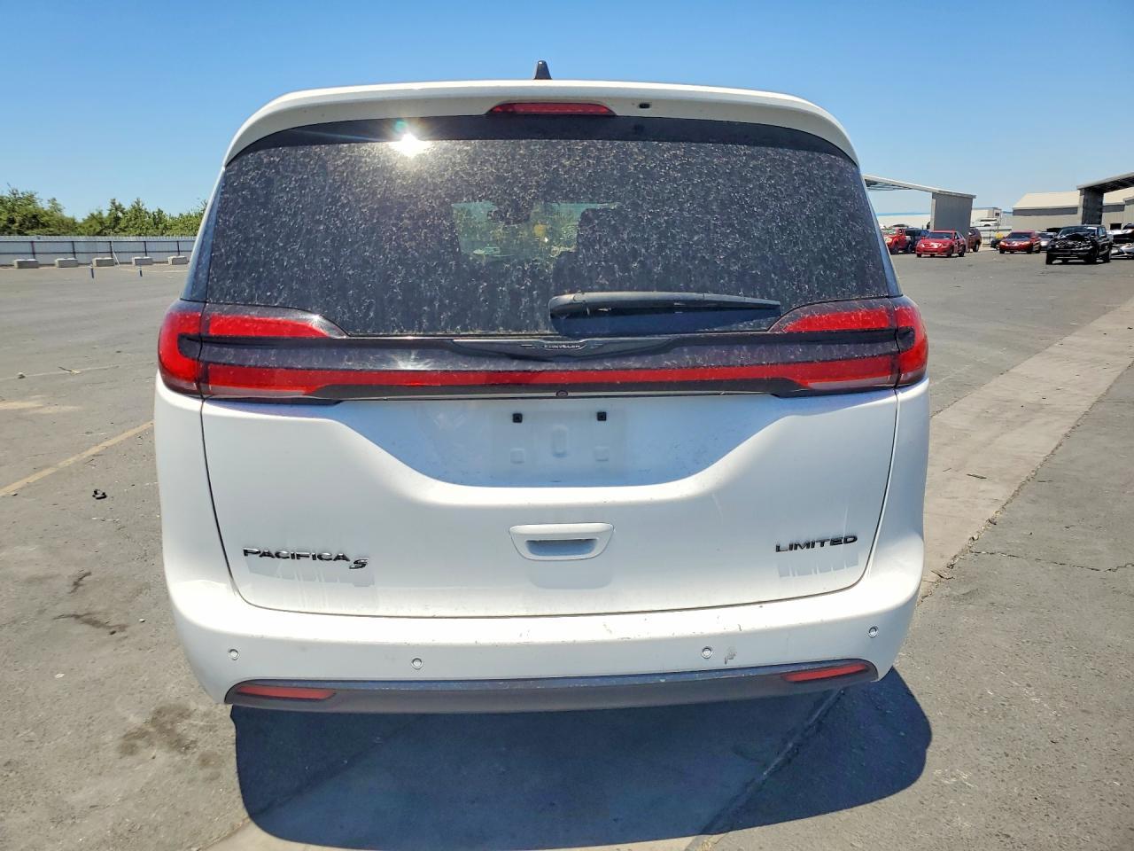 2025 Chrysler Pacifica Limited - Фото 6