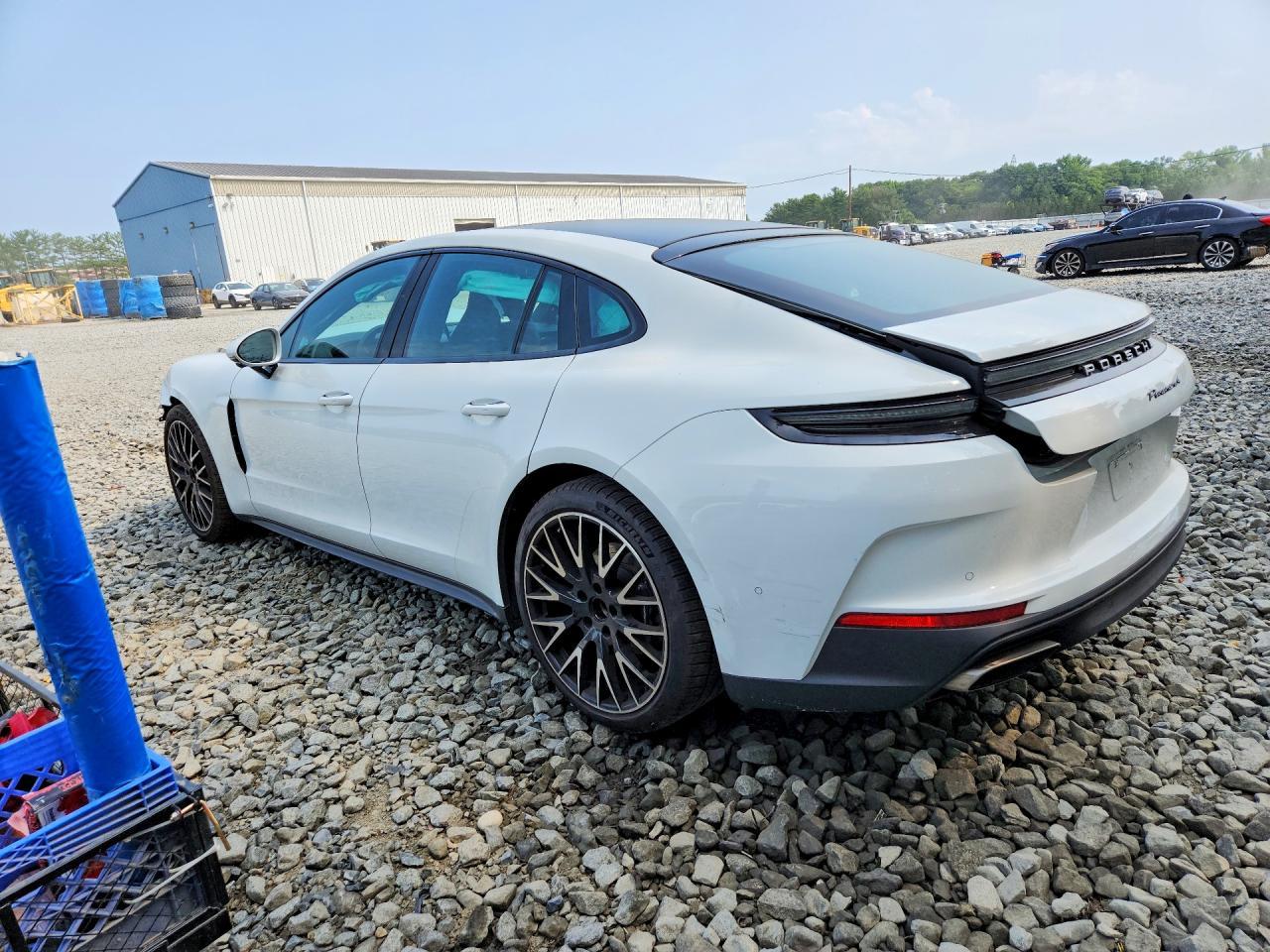 2024 Porsche Panamera Base - Image 2