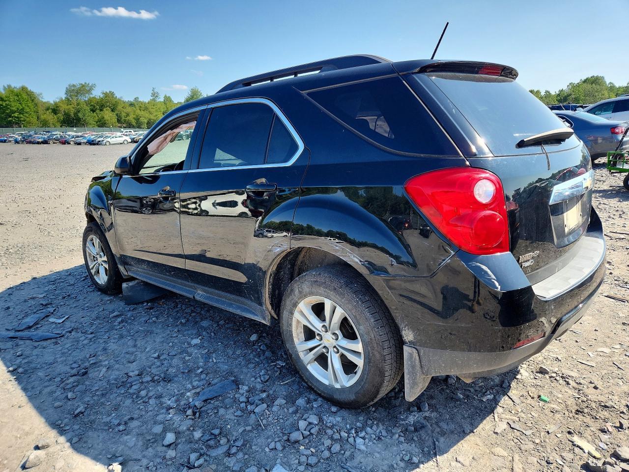 2015 Chevrolet Equinox Lt - Image 2
