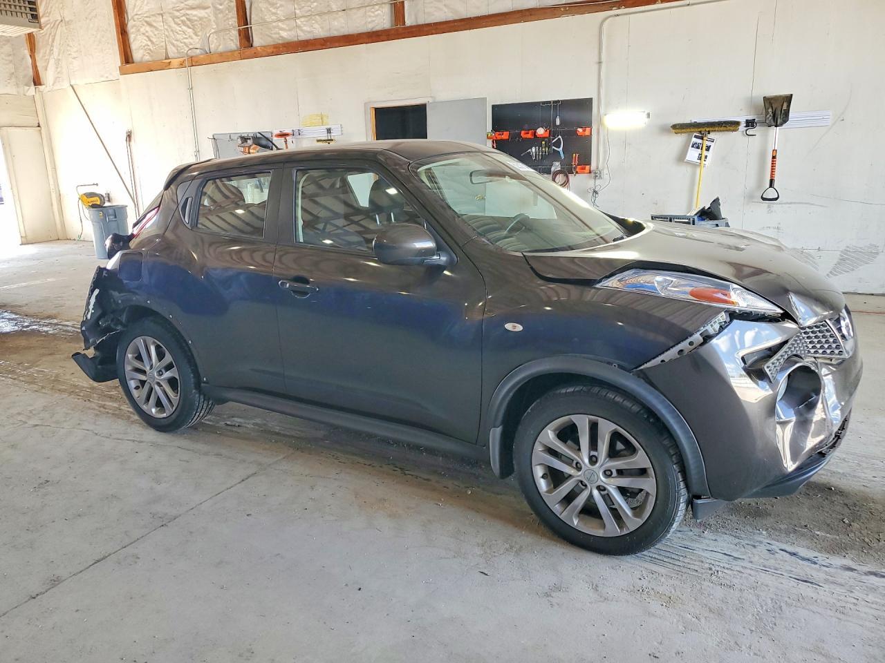 2013 Nissan Juke S - Image 4