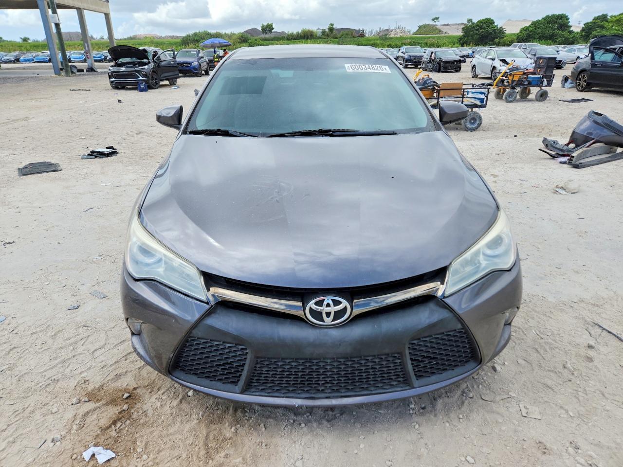 2017 Toyota Camry Se - Image 5