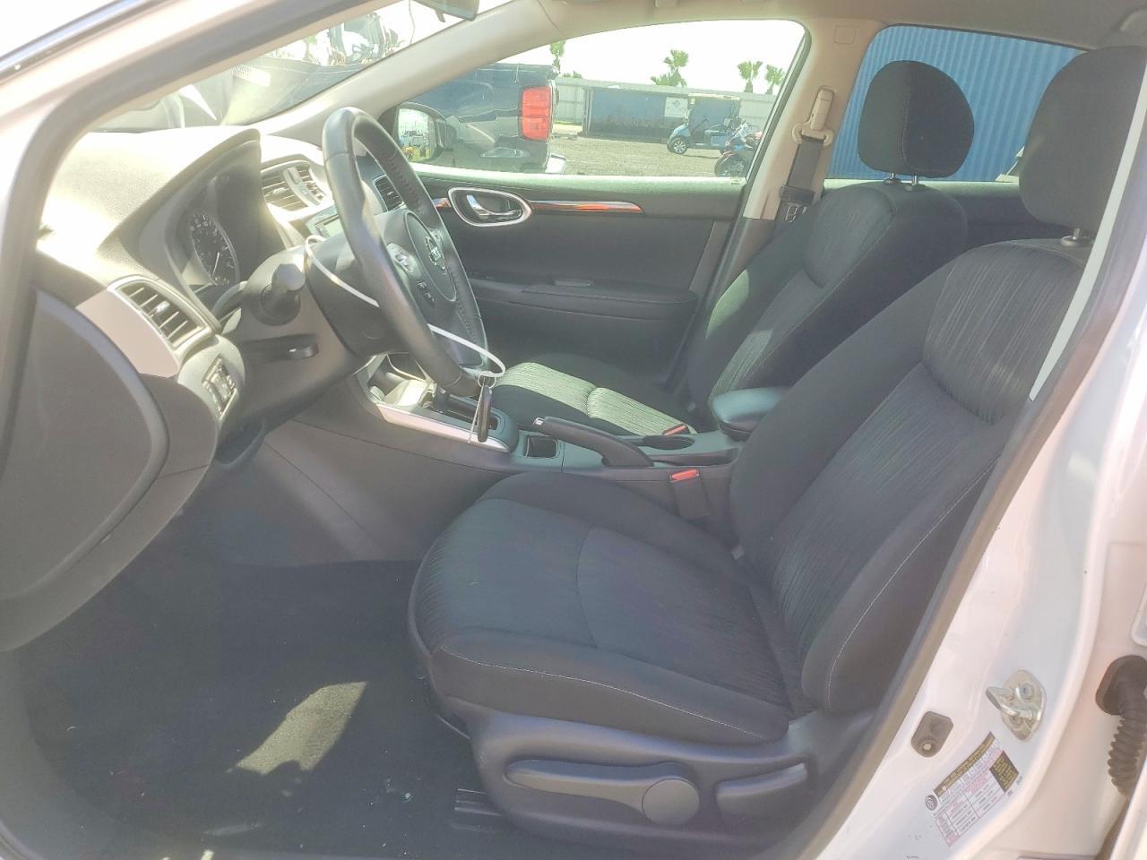 2019 Nissan Sentra Sv - Фото 7