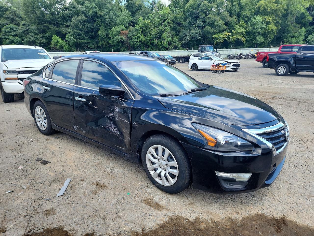 2014 Nissan Altima 2.5 S - Фото 4