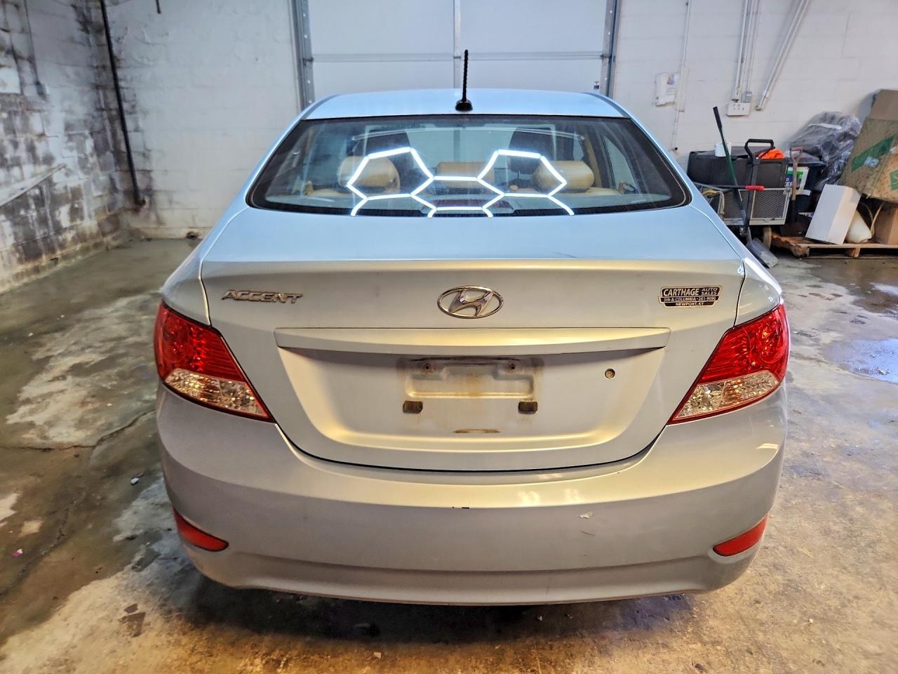 2014 Hyundai Accent Gls - Фото 6