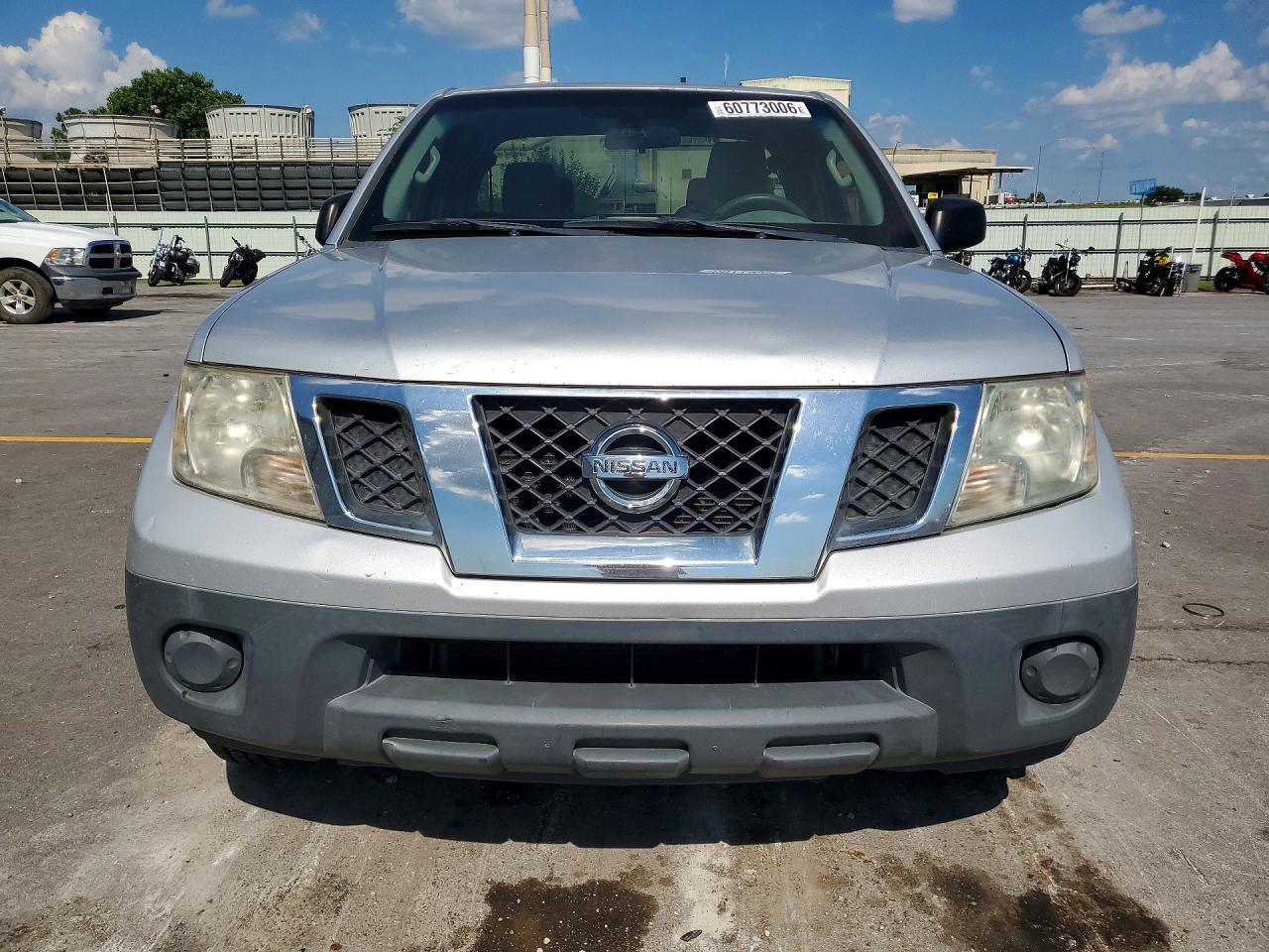 2014 Nissan Frontier S/Sv - Image 5