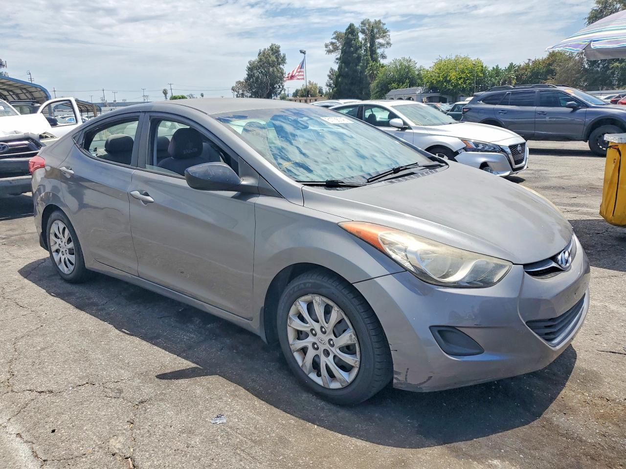 2013 Hyundai Elantra Gls - Image 4