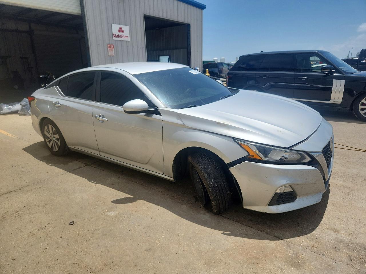 2020 Nissan Altima S - Фото 4