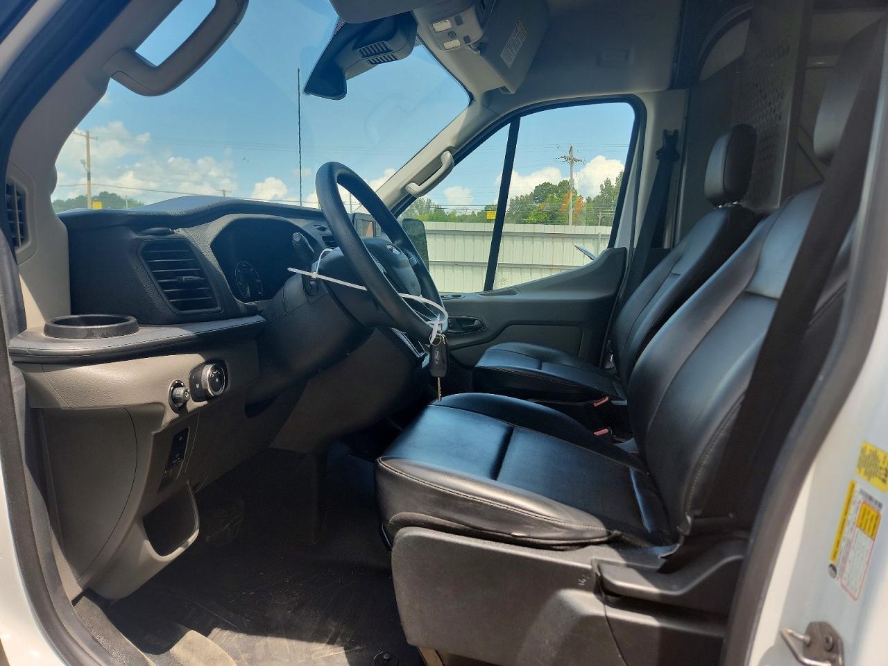 2022 Ford Transit - Фото 7