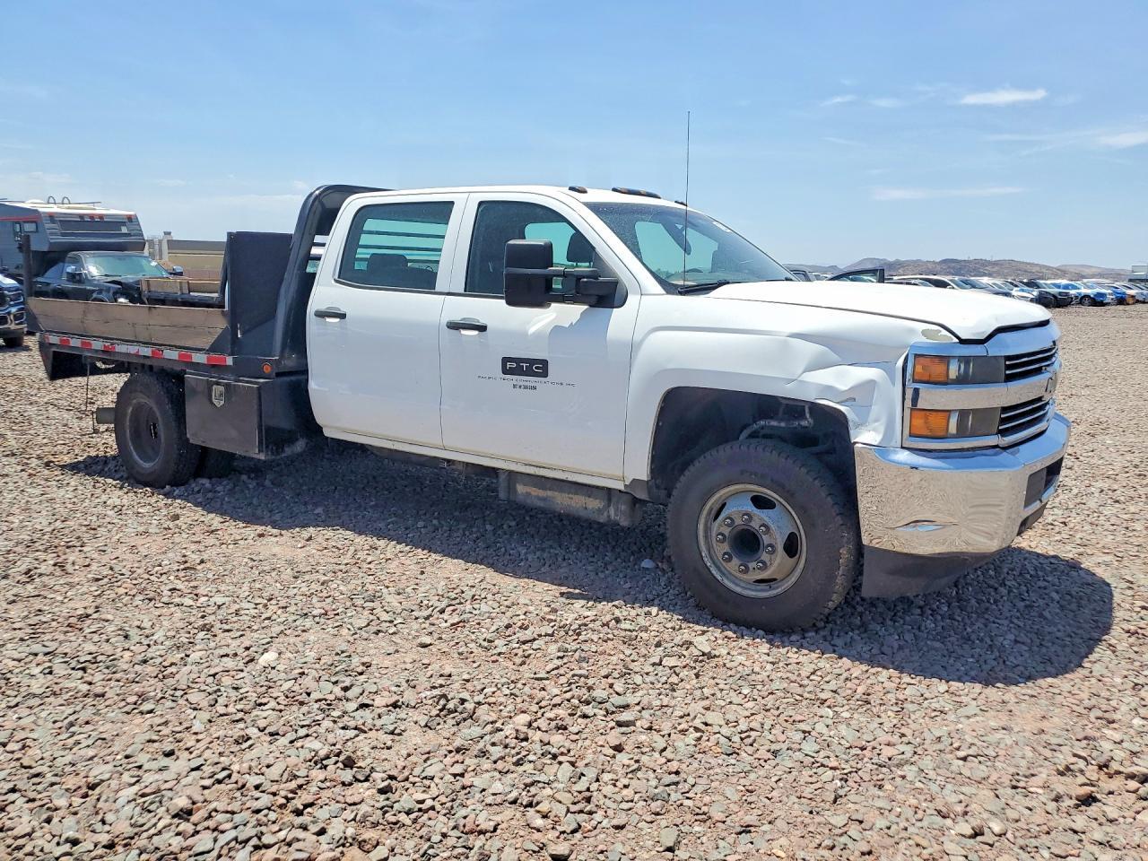 2015 Chevrolet Silverado C3500 - Фото 4