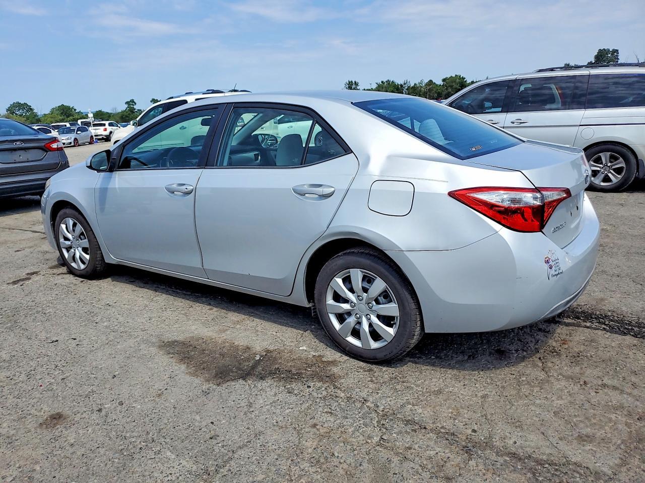 2014 Toyota Corolla - Фото 2