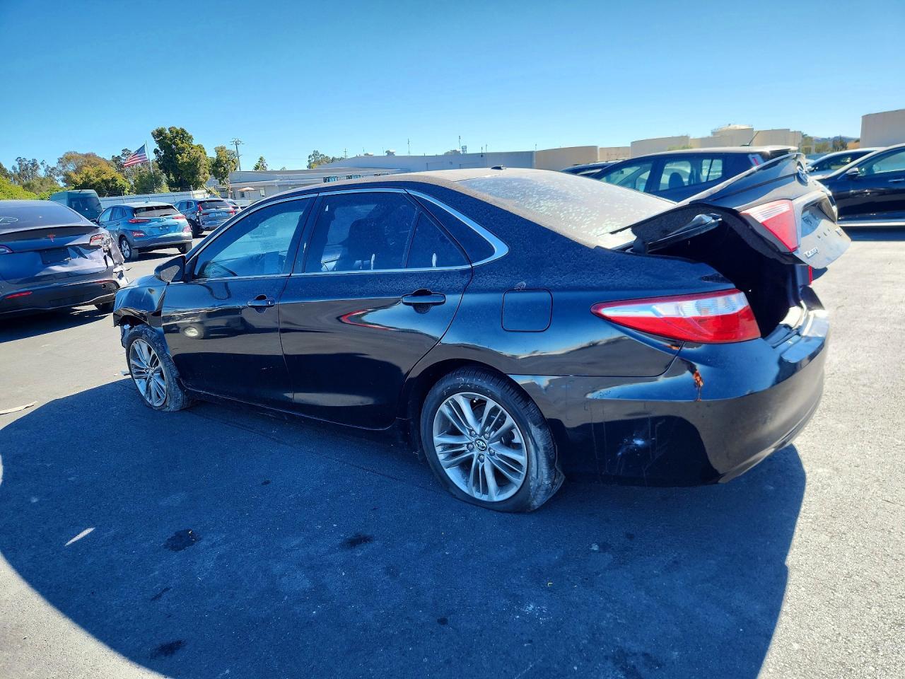 2015 Toyota Camry Hybrid Se - Фото 2