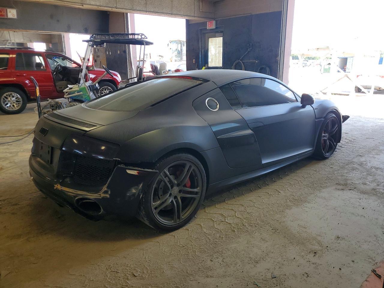 2012 Audi R8 5.2 Quattro - Фото 3