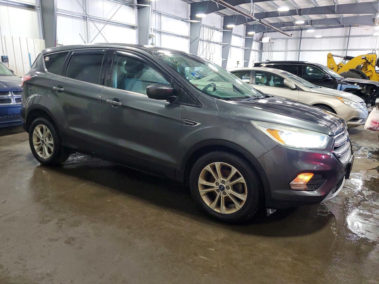 2017 Ford Escape Se - Image 4