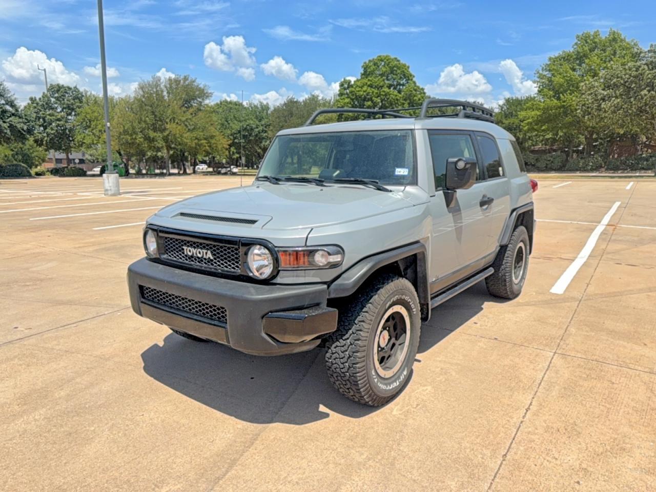 2013 Toyota Fj Cruiser Base - Фото 2