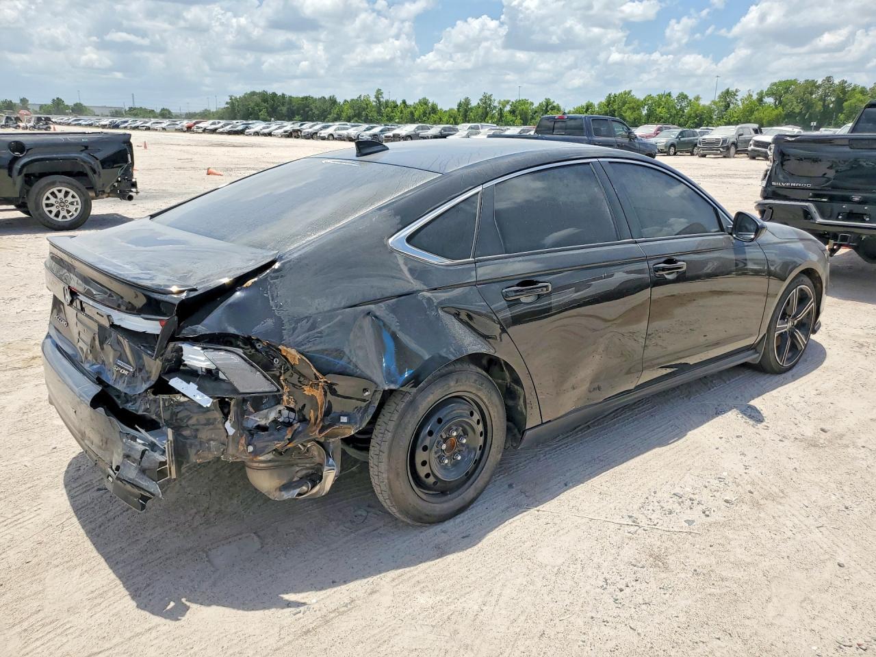 2025 Honda Accord Hybrid Sport - Image 3