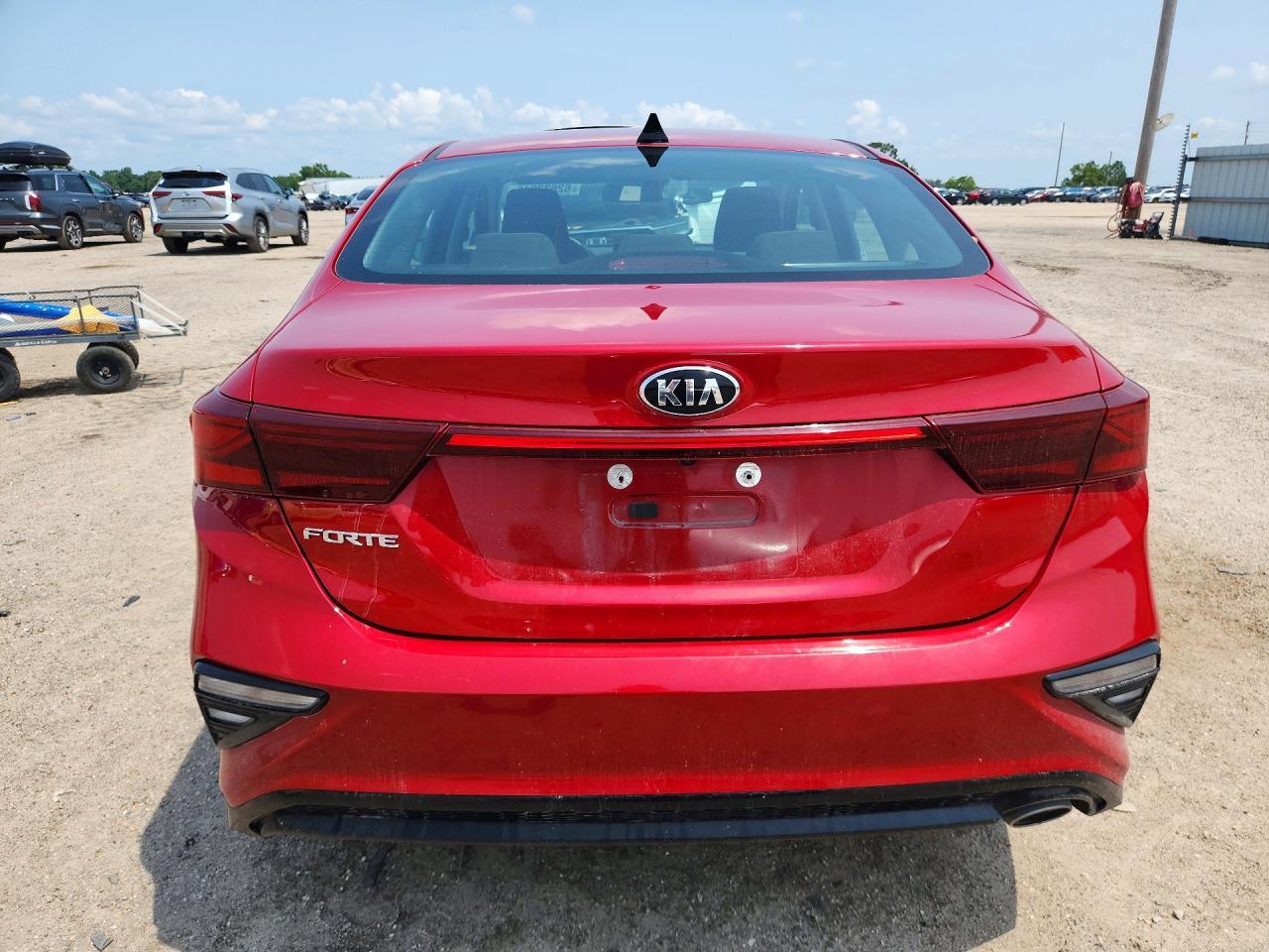 2020 Kia Forte Lxs - Image 6