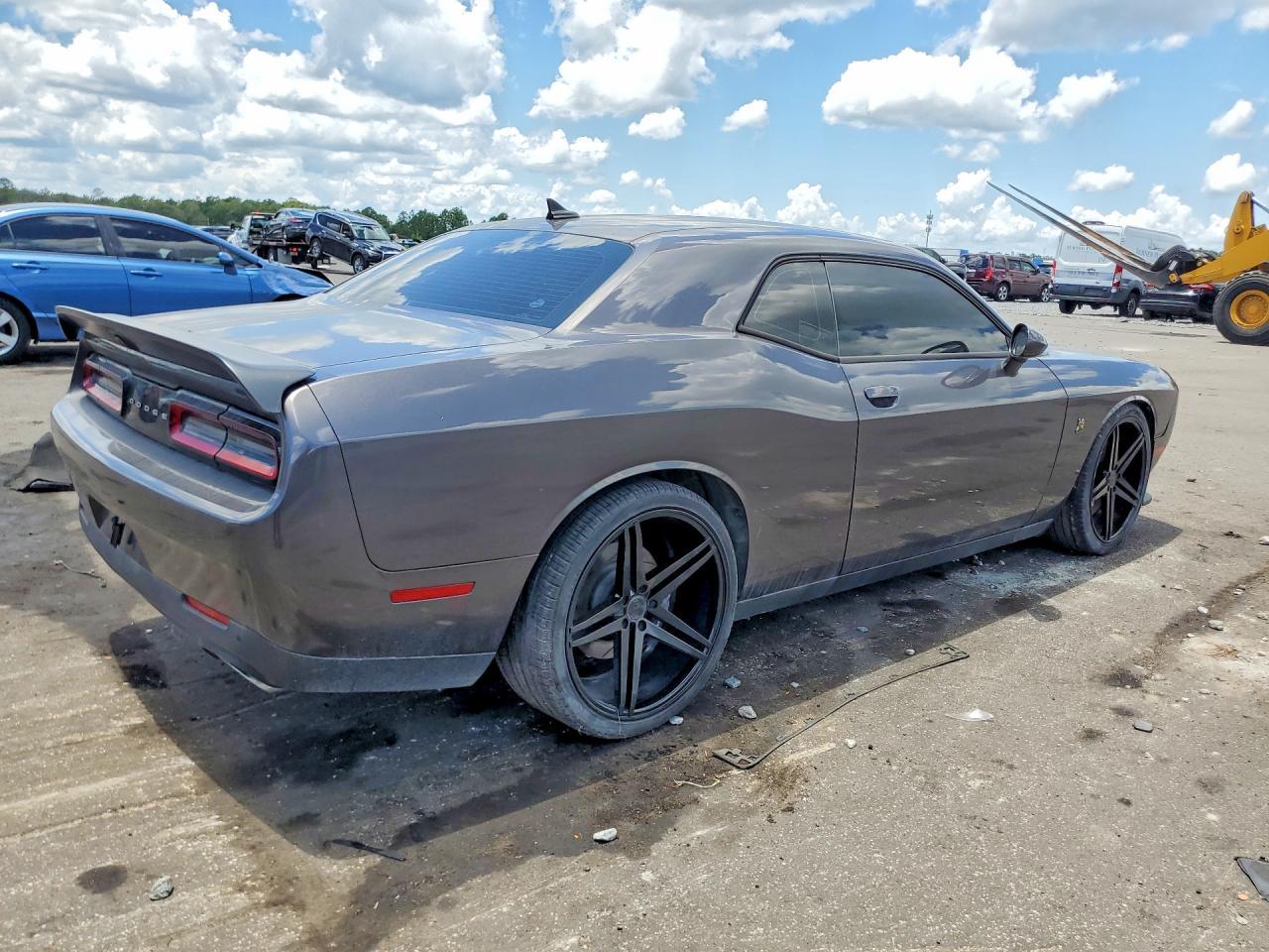 2019 Dodge Challenger R/T Scat Pack - Image 3