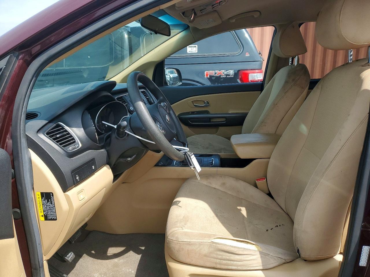 2017 Kia Sedona Lx - Image 7