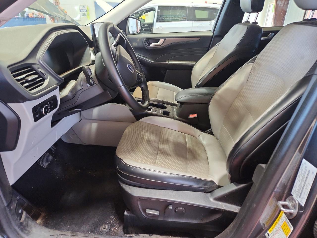2023 Ford Escape - Фото 7