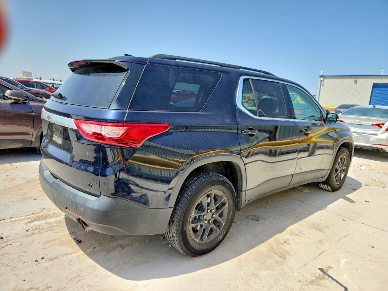 2020 Chevrolet Traverse Lt - Фото 3
