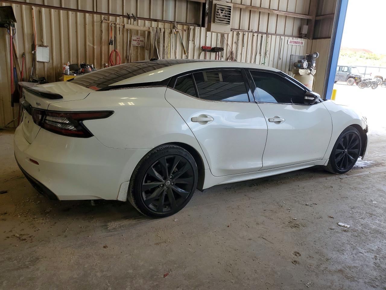 2021 Nissan Maxima Sr - Image 3