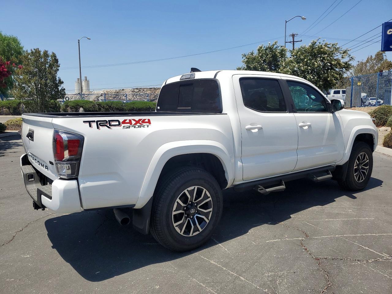 2023 Toyota Tacoma Trd Sport - Image 3