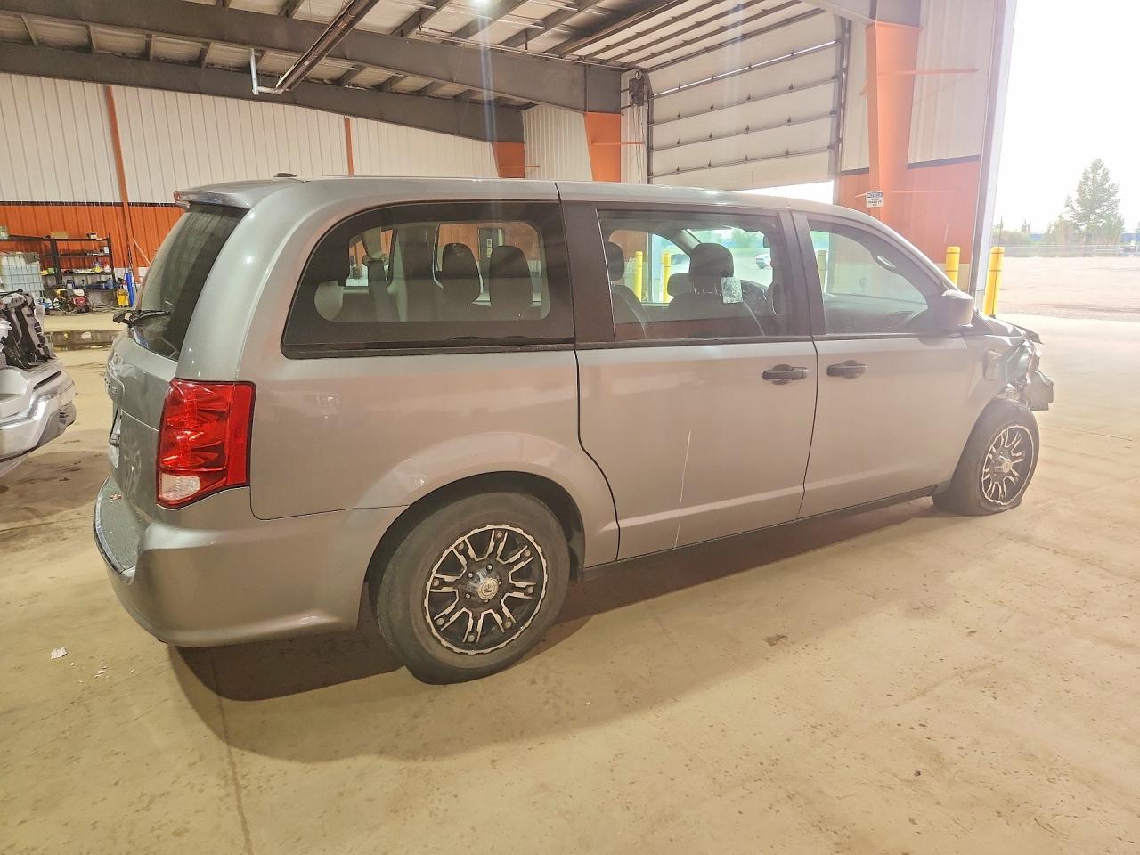 2018 Dodge Grand Caravan Se - Фото 3
