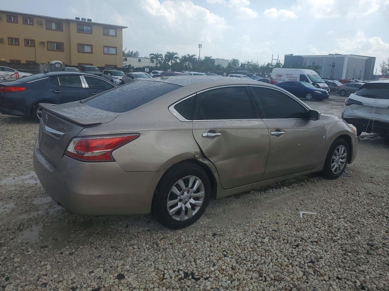 2015 Nissan Altima 2.5 S - Image 3